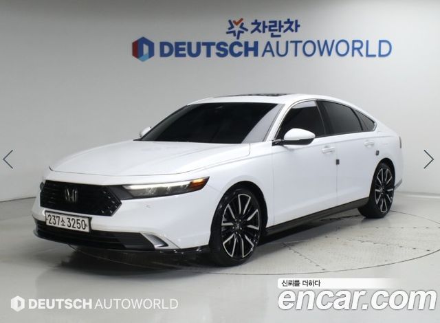 Honda Accord 2.0 Hybrid Touring — пробег 22 986 км — фото 1 из 5