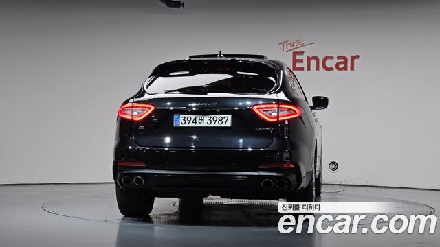 Maserati Levante 3.0 Diesel AWD GranSport — пробег 79 482 км — фото 4 из 5