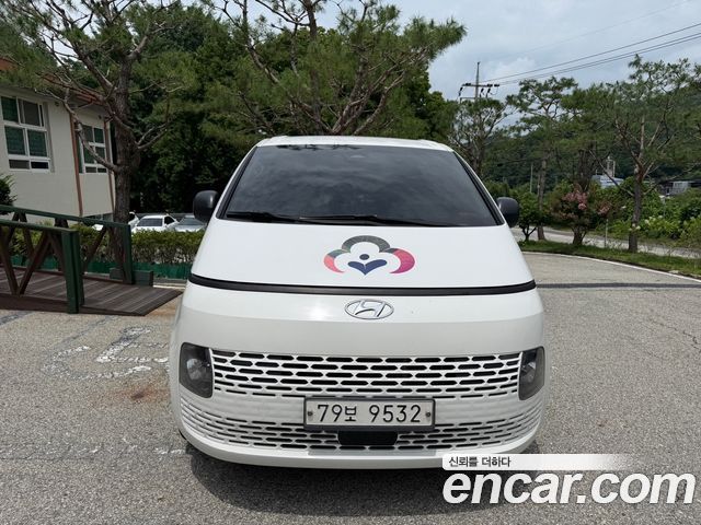 Hyundai Staria Tourer 11-Seater Smart — пробег 254 000 км — фото 1 из 5