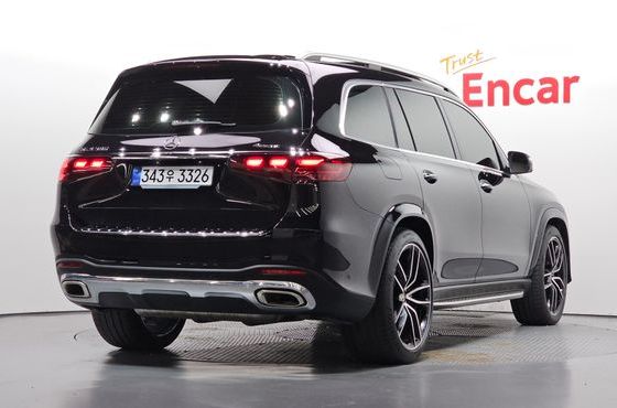 Mercedes-Benz GLS-Class GLS580 4MATIC — пробег 34 868 км — фото 2 из 5