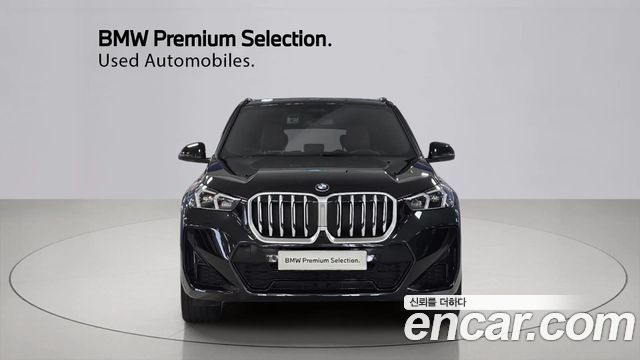 BMW X1 sDrive 20i M Sport — пробег 4 289 км — фото 3 из 5