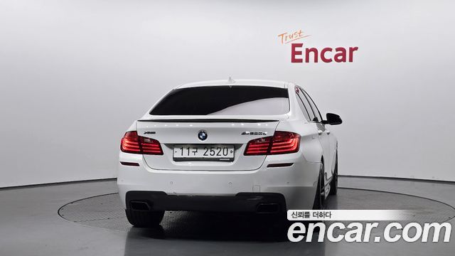 BMW 5-Series 530d xDrive M Aero Dynamic — пробег 206 425 км — фото 4 из 5
