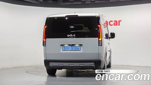 Kia PV5 Passenger 5 Seater Plus — пробег 20 406 км — фото 4 из 5