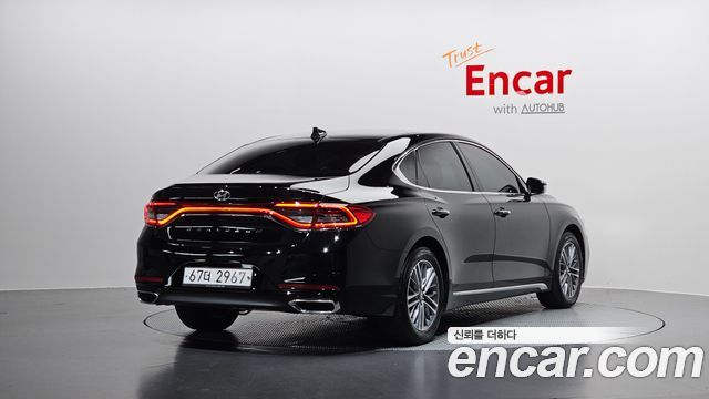 Hyundai Grandeur из Кореи Encar