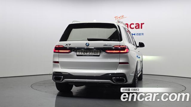 BMW X7 xDrive 40i M Sport 7STR — пробег 7 354 км — фото 4 из 5