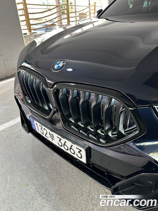 BMW X6 xDrive40i M Sport — пробег 24 029 км — фото 2 из 5