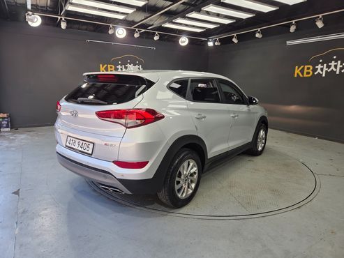 Hyundai Tucson Diesel 2.0 2WD Modern — пробег 130 233 км — фото 4 из 5