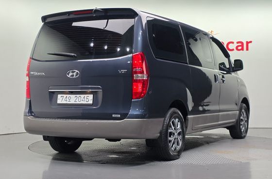 Hyundai Starex 4WD 11-Seater Wagon Modern Special — пробег 168 644 км — фото 2 из 5