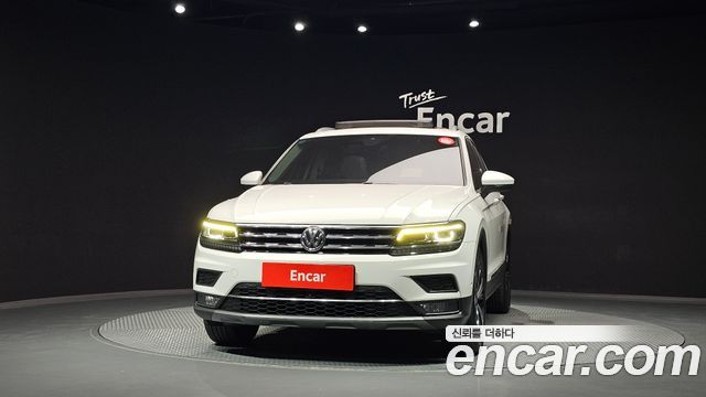 Volkswagen Tiguan 2.0 TDI Prestige — пробег 128 927 км — фото 3 из 5