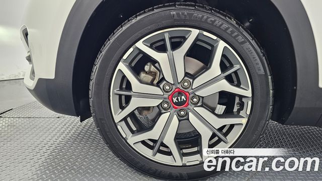 Kia Seltos из Кореи Encar