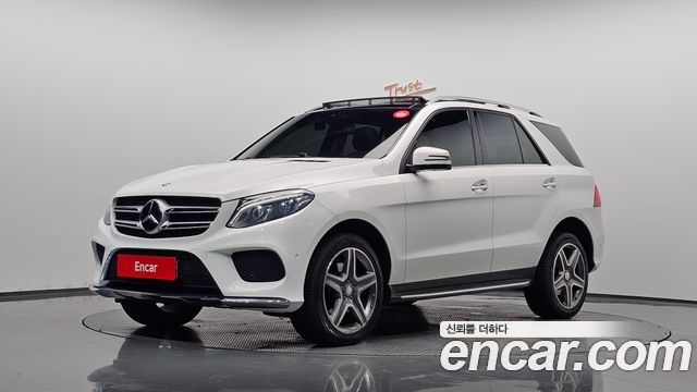 Mercedes-Benz GLE-Class GLE350 d 4MATIC — пробег 157 367 км — фото 1 из 5