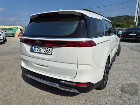 Kia Carnival Diesel 9-Seater Noblesse — пробег 72 000 км — фото 4 из 5