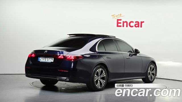 Mercedes-Benz E-Class из Кореи Encar