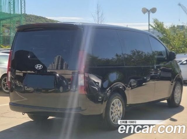 Hyundai Staria из Кореи Encar