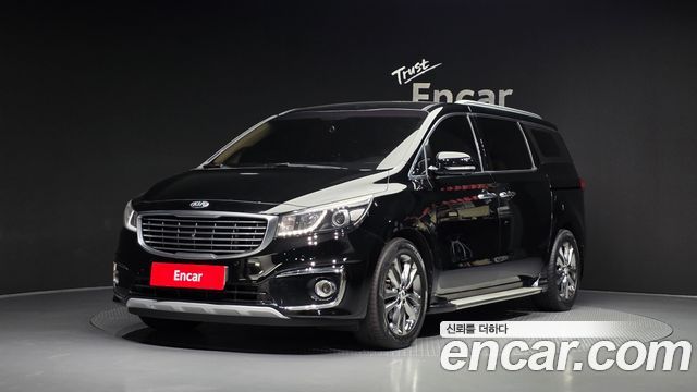 Kia Carnival 9-seater Noblesse — пробег 184 069 км — фото 1 из 5