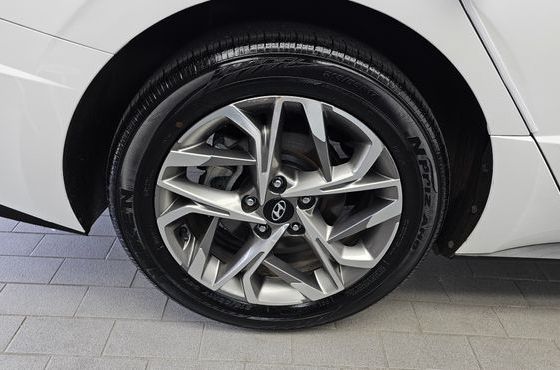 Hyundai Sonata 2.0 Premium — пробег 149 506 км — фото 5 из 5