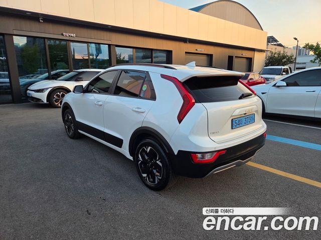 Kia Niro Air — пробег 148 604 км — фото 4 из 5