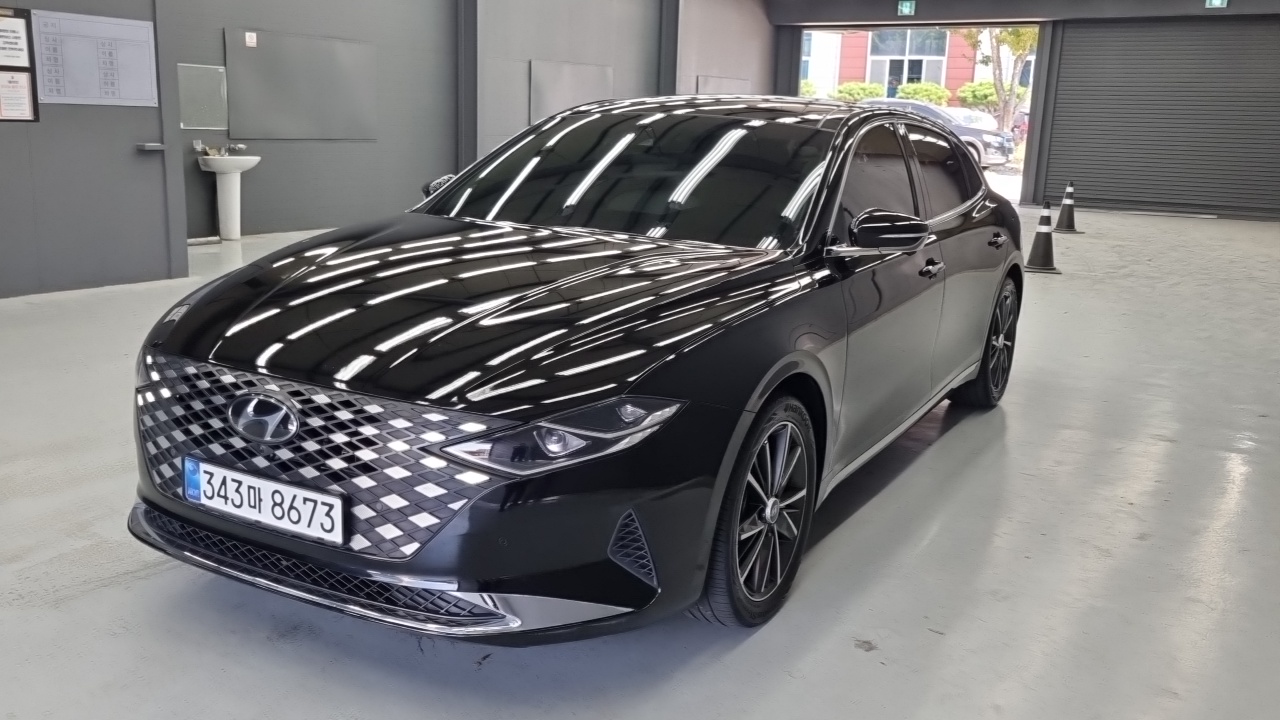 Hyundai Grandeur из Кореи Encar