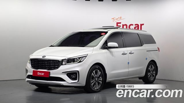 Kia Carnival из Кореи Encar