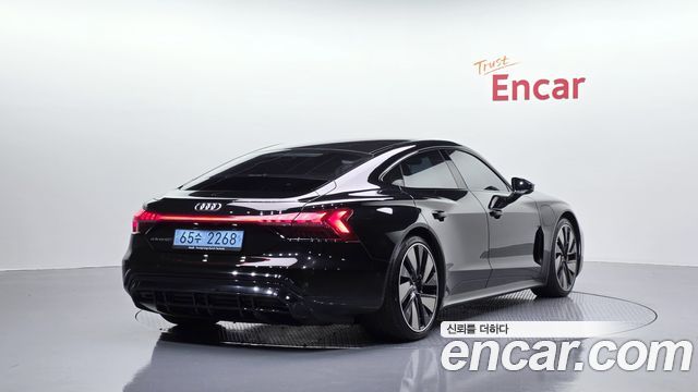 Audi e-tron GT из Кореи Encar