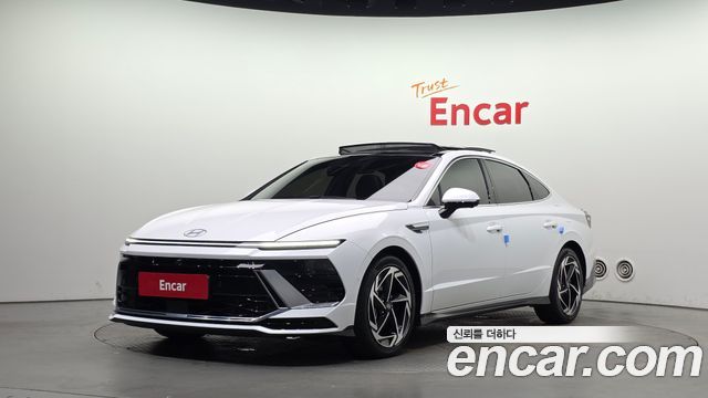 Hyundai Sonata 2.0 Exclusive — пробег 23 743 км — фото 1 из 5