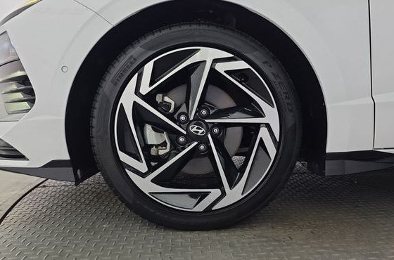 Hyundai Sonata 2.0 Exclusive — пробег 23 743 км — фото 5 из 5