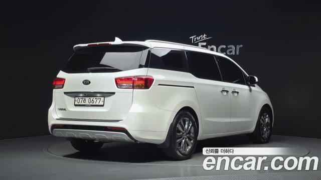 Kia Carnival 9-seater Noblesse — пробег 158 020 км — фото 2 из 5