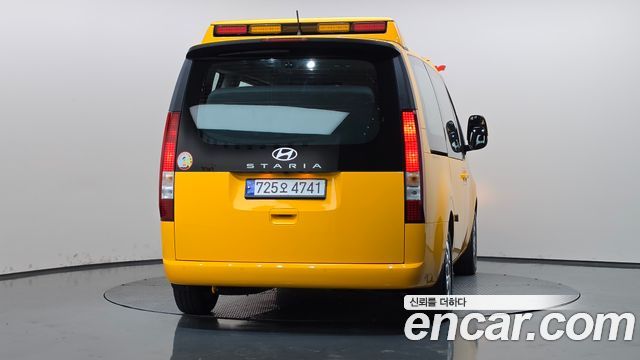 Hyundai Staria из Кореи Encar