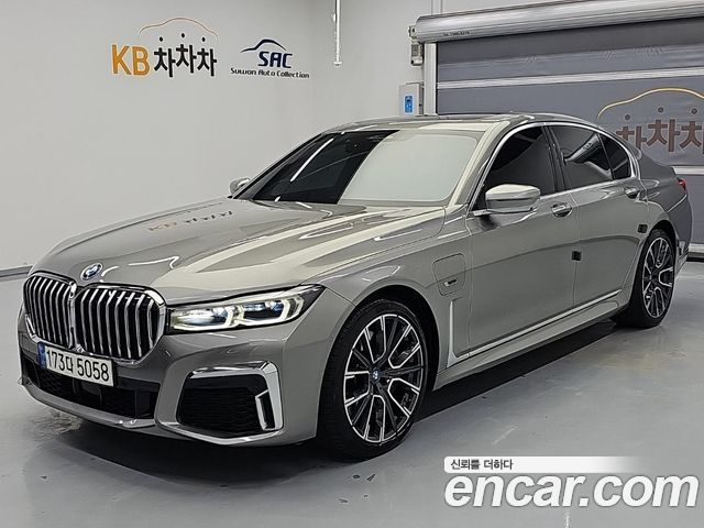 BMW 7-Series 745e iPerformance M Sport — пробег 71 518 км — фото 2 из 5