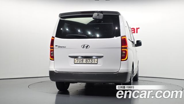 Hyundai Starex Wagon 11-Seater Modern — пробег 149 988 км — фото 4 из 5