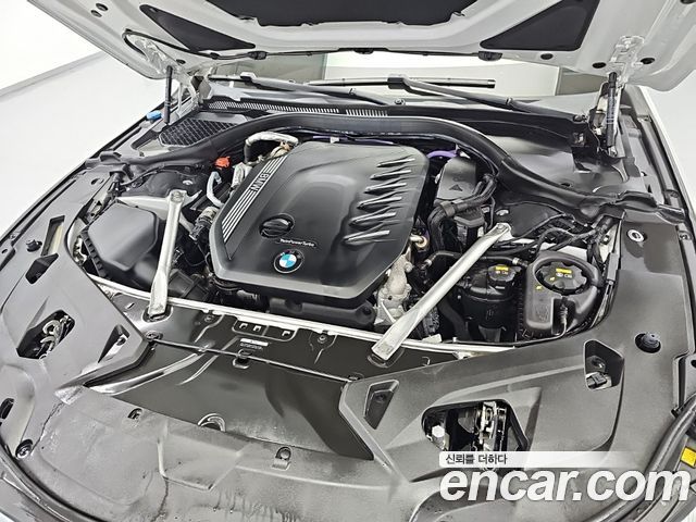 BMW 8-Series 840d xDrive M Sport Gran Coupe — пробег 65 248 км — фото 5 из 5
