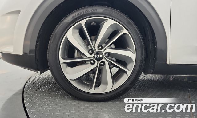 Kia Niro из Кореи Encar