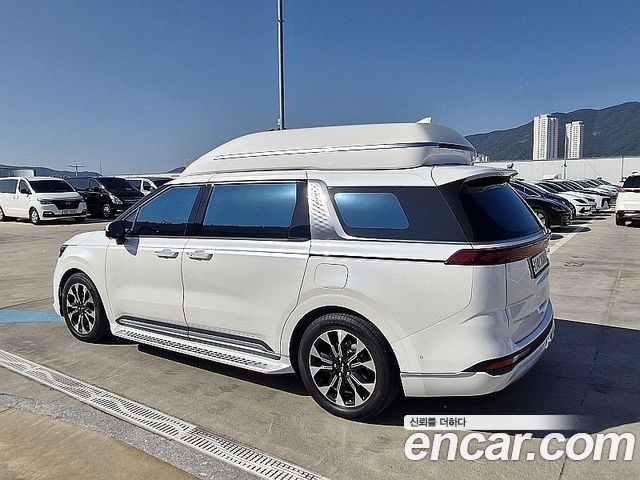 Kia Carnival Diesel 9-Seater Hi-Limousine Signature — пробег 95 270 км — фото 4 из 5