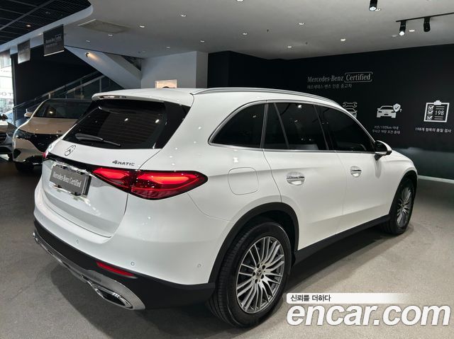 Mercedes-Benz GLC-Class GLC220 d 4MATIC — пробег 5 232 км — фото 2 из 5