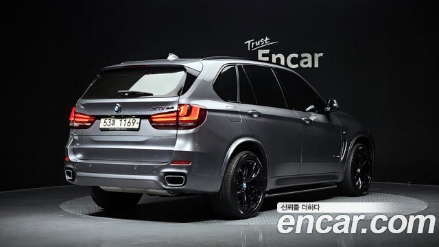 BMW X5 xDrive 40d — пробег 193 231 км — фото 2 из 5