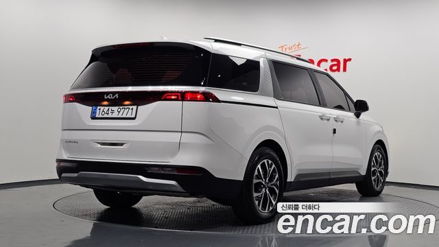Kia Carnival Diesel 9-Seater Prestige — пробег 128 082 км — фото 2 из 5