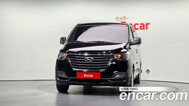 Hyundai Starex Wagon 12-Seater Smart — пробег 142 792 км — фото 3 из 5