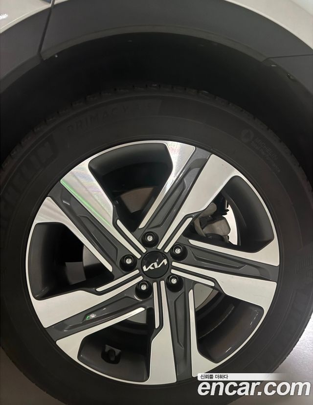 Kia Sorento HEV 1.6 2WD Noblesse — пробег 78 000 км — фото 5 из 5