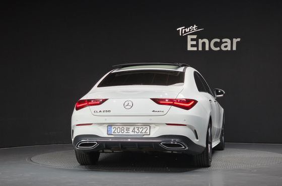 Mercedes-Benz CLA-Class CLA250 4MATIC — пробег 51 634 км — фото 4 из 5
