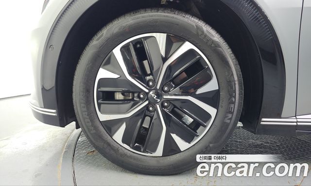 Kia EV6 Long Range Earth — пробег 76 808 км — фото 5 из 5