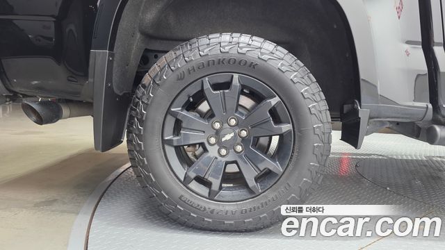 Chevrolet (Daewoo) Colorado 3.6 Z71-X Midnight 4WD — пробег 106 859 км — фото 5 из 5