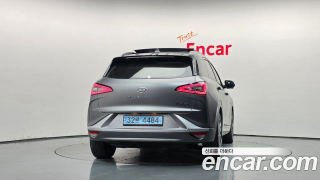 Hyundai Nexo Premium — пробег 240 810 км — фото 4 из 5