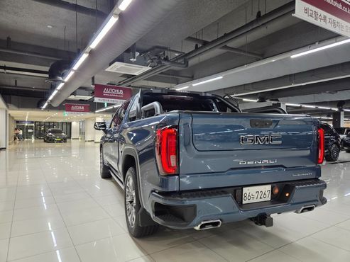 GMC Sierra Denali-X — пробег 6 754 км — фото 4 из 5