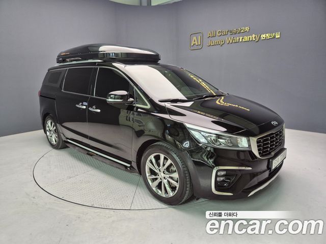 Kia Carnival 9-Seater Noblesse — пробег 141 000 км — фото 3 из 5