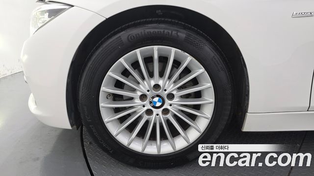BMW 3-Series из Кореи Encar