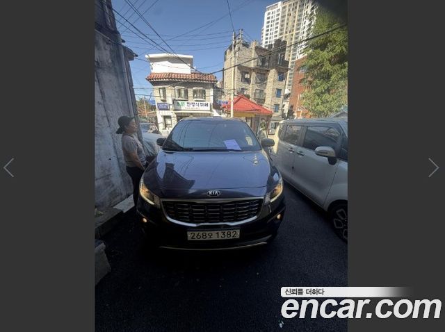 Kia Carnival 9-Seater Prstige — пробег 184 712 км