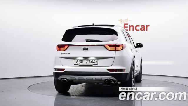 Kia Sportage Diesel 1.7 2wd Noblesse — пробег 113 286 км — фото 4 из 5