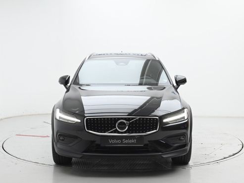 Volvo V60 B5 Ultra AWD — пробег 8 979 км — фото 3 из 5