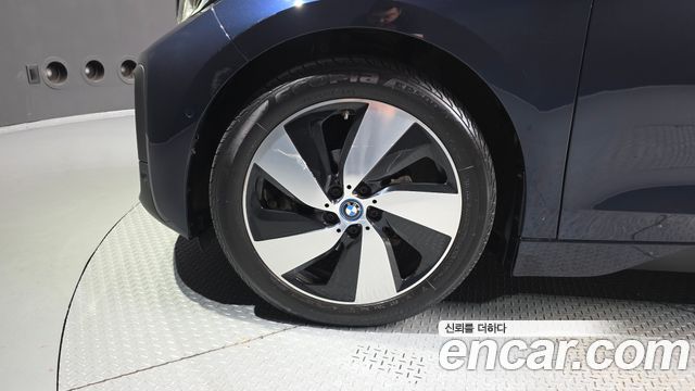 BMW i3 LUX — пробег 71 775 км — фото 5 из 5