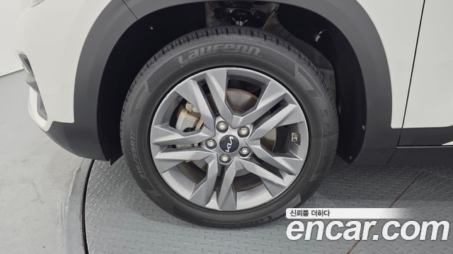 Kia Seltos из Кореи Encar